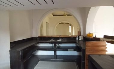 comercial (casa para comercio) en arriendo en granada. Cod A118996