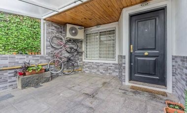 Venta Dúplex tipo Casa 4 ambientes con cochera y patio - Florida