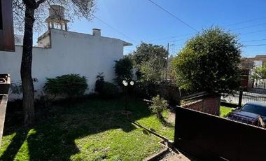 Casa en venta en Moron Centro