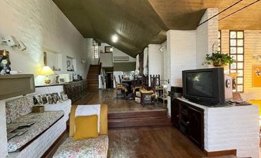Casa en venta en Moron Centro