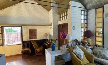 Casa en venta en Moron Centro