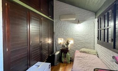 Casa en venta en Moron Centro