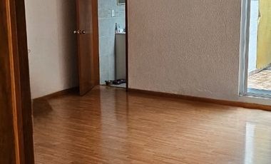 Casa en Venta en colonia Zona de Oro en Celaya Gto.