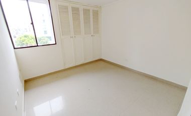 apartamento en arriendo en riomar. Cod A27109