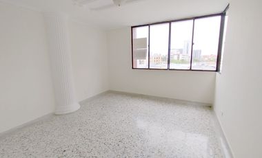 apartamento en arriendo en riomar. Cod A27109
