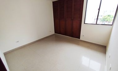 apartamento en arriendo en riomar. Cod A27109