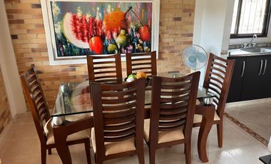 Venta de Casa Campestre vía a la Mesa de Los Santos - C.R. Altamira. Cod V7367