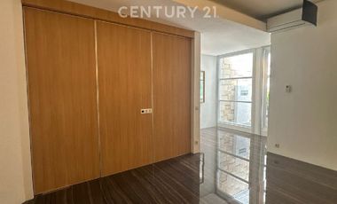 Rumah  Di Sewa Kan Pondok Indah Jakarta Selatan
