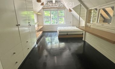 Rumah  Di Sewa Kan Pondok Indah Jakarta Selatan