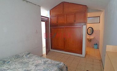 😀 Ocasión Casa En Venta 🏡 Urb. Piura Calle Castro Pozo Mz F1 Lote 06 🔝 Uso Comercial 💰 👉 A.T 199.5 M2 A.C 250 M2