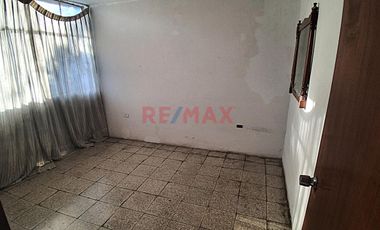 😀 Ocasión Casa En Venta 🏡 Urb. Piura Calle Castro Pozo Mz F1 Lote 06 🔝 Uso Comercial 💰 👉 A.T 199.5 M2 A.C 250 M2
