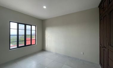 Casa Vista Hermosa, en Privada con acceso controlado