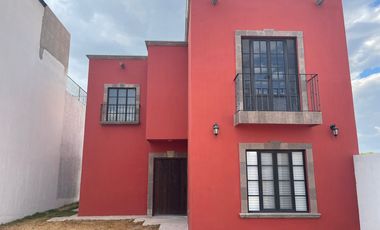Casa Vista Hermosa, en Privada con acceso controlado