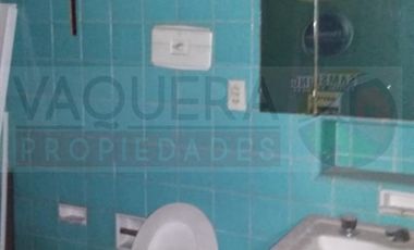Importante chalet a refaccionar en  microcentro de San Miguel