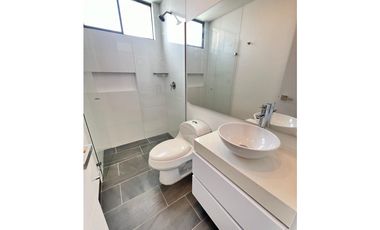 Apartamento en Arriendo Envigado Sector Loma de las Brujas