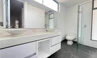 Apartamento en Arriendo Envigado Sector Loma de las Brujas