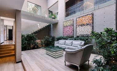 Casa en Arriendo en Vitacura