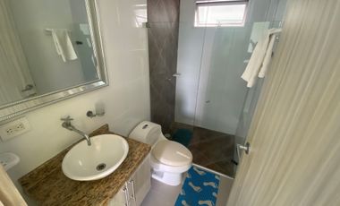 Espectacular Apartamento Amoblado Con Vista Al Mar En Edificio Mediterráneo, Coveñas Primera Ensenada, Sucre.