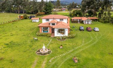 casa en arriendo/venta en guasca. Cod A7606