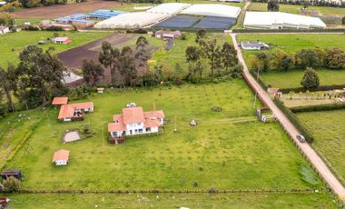 casa en arriendo/venta en guasca. Cod A7606