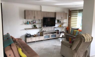 VENTA DE CASA LA ESTRELLA SECTOR BELLAVISTA