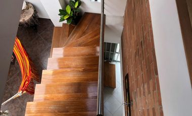 VENTA DE CASA LA ESTRELLA SECTOR BELLAVISTA