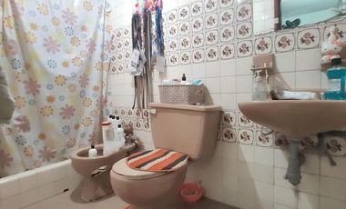 casa en venta en barrio blanco. Cod V25051