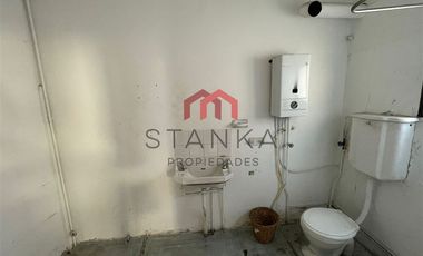 Casa en Arriendo en Avenida Angamos 1311