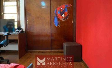Casa 5 ambientes Colinas de Peralta Ramos con quincho y patio