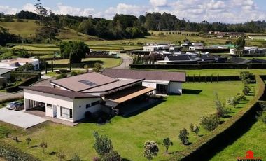 casa en arriendo/venta en corredor san antonio - la ceja. Cod A6137