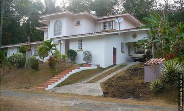 Venta: Casa de 3 recámaras en La Chorrera