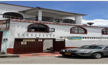 Maat vende Casa en Villeta $950 Millones.