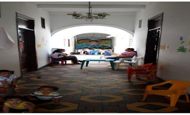 Maat vende Casa en Villeta $950 Millones.