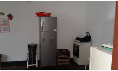 Maat vende Casa en Villeta $950 Millones.