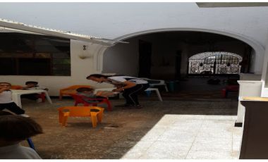 Maat vende Casa en Villeta $950 Millones.