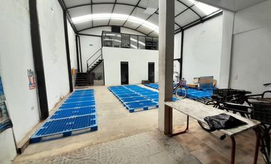 local en arriendo en los alcázares. Cod A123102