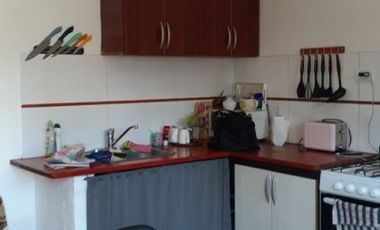Chalet con departamento en venta