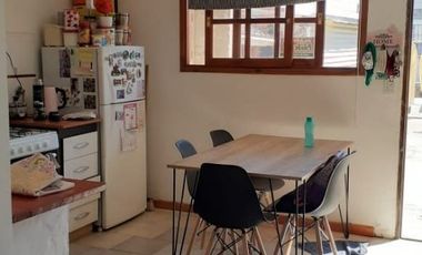 Chalet con departamento en venta