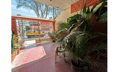 💼 Invierte En Av. Grau: Casa Con Alto Potencial Comercial