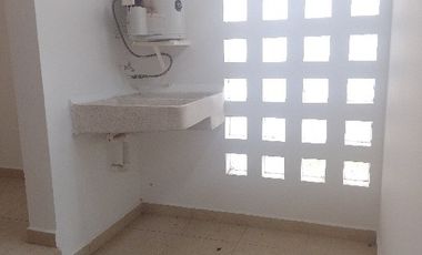 CASA EN ESQUINA AL NORTE EN COTO$2,250