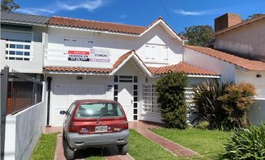Chalet 4 ambientes en Venta