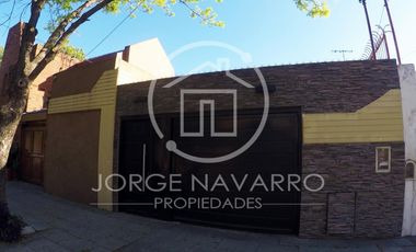 Excelente Casa 4 Ambientes - Dr. Honaine 2900 - Zona Agustiniano