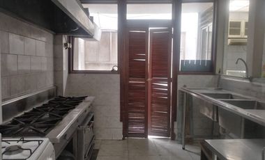 vendo casa Centenario Sur