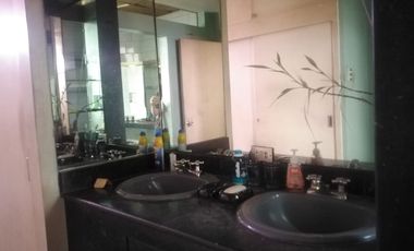 vendo casa Centenario Sur