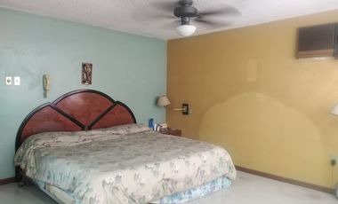 vendo casa Centenario Sur
