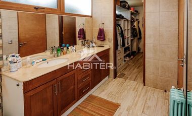 Casa en Venta en Condominio Cerro Cristal