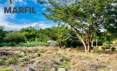 Terreno Campestre en Esquina en Venta en Colinas de la Joya El Chivato Colima