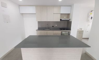 apartamento en arriendo en loma de las brujas. Cod A61741