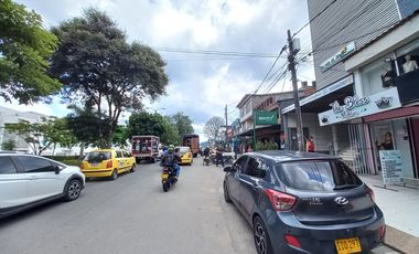 local en arriendo en local 2-edificio biomedica piso 1. Cod A13960