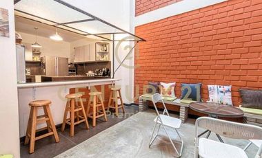 OPORTUNIDAD CASÀ IDEAL CONSULTORIOS, OFICINAS,CLÍNICAS O VIVIENDA FRENTE PARQUE